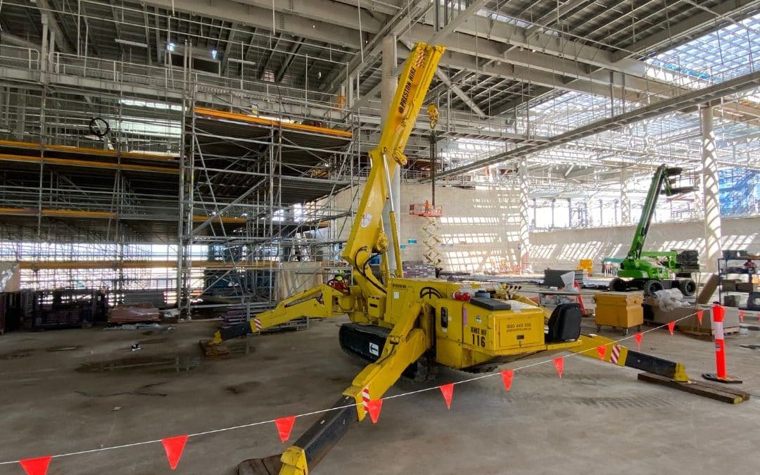 Unveiling the Benefits of Crane-Assisted Machinery Installation in Manufacturing